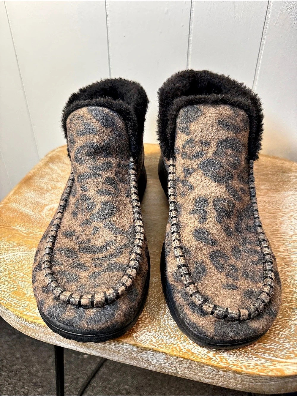 Hey Dude Wendy Warmth Boot Leopard Print Warm Boots US 10 Women